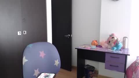 Gaby Blue online show from October 2025 05:02:02 PM