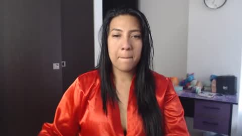 Snapshot of gaby_bluexx chatting on July 2026 11:24:01 AM Gaby Blue online show from July 2026 11:24:01 AM