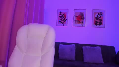 gaby online show from November 2025 01:54:01 PM