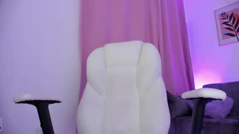 gaby online show from April 2026 07:38:02 PM