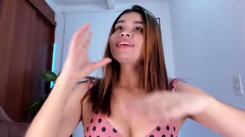 Snapshot of gaby_girl chatting on January 2025 11:08:01 PM online show from January 2025 11:08:01 PM