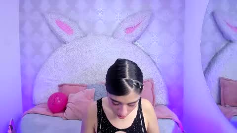 Gaby online show from April 2026 07:53:01 PM