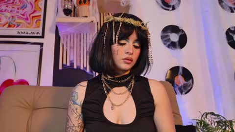 Gaby  online show from October 2025 03:57:02 PM