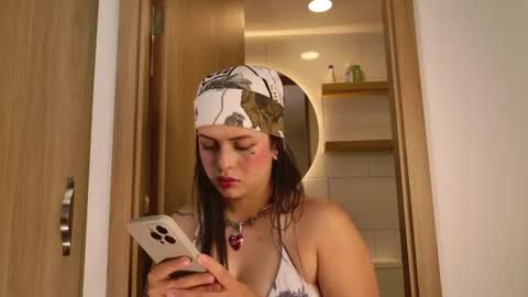 Snapshot of gaby_mason chatting on June 2026 02:23:01 AM Gaby online show from June 2026 02:23:01 AM