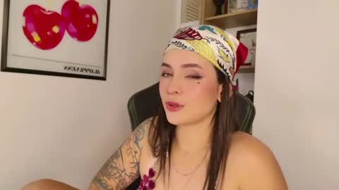 Snapshot of gaby_mason chatting on July 2026 02:34:02 PM Gaby online show from July 2026 02:34:02 PM