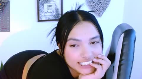 Snapshot of gaby_saikozz chatting on July 2026 02:36:01 AM My name is Gabriela.. nice to meet you thumbs up please its very important to me online show from July 2026 02:36:01 AM