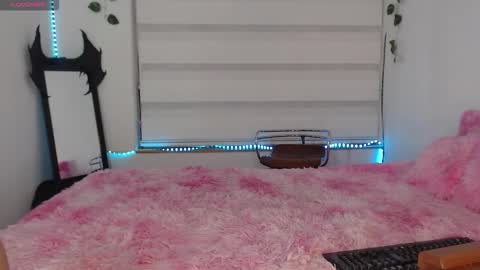 Gaby online show from September 2025 01:18:01 AM