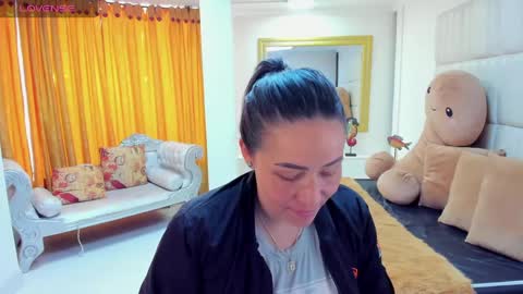 Snapshot of gaby_trent chatting on March 2025 01:51:01 PM gabriela online show from March 2025 01:51:01 PM