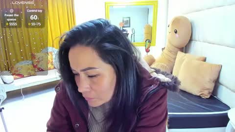 Snapshot of gaby_trent chatting on March 2025 08:05:01 PM gabriela online show from March 2025 08:05:01 PM