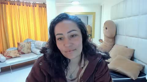 Snapshot of gaby_trent chatting on March 2025 01:47:01 PM gabriela online show from March 2025 01:47:01 PM
