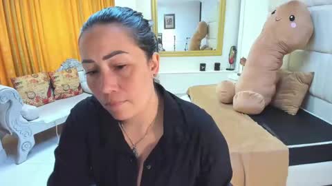 gabriela online show from October 2025 04:37:02 PM