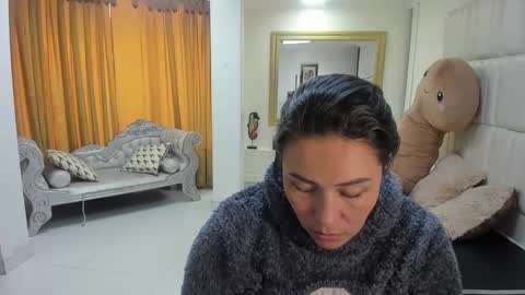 gabriela online show from February 2026 03:30:02 PM