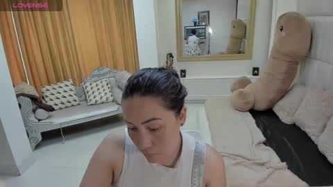 Snapshot of gaby_trent chatting on April 2026 04:34:01 PM gabriela online show from April 2026 04:34:01 PM