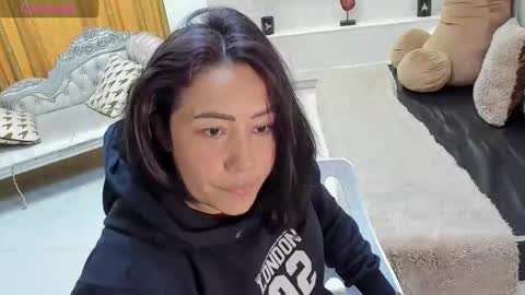 Snapshot of gaby_trent chatting on April 2026 03:47:02 PM gabriela online show from April 2026 03:47:02 PM