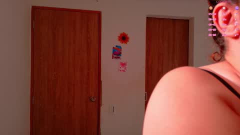 gaby_vegaa online show from November 2025 10:04:01 PM