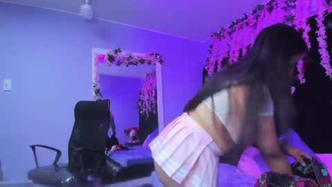 Snapshot of gabyy_cooper chatting on November 2025 02:44:01 AM gabby cooper online show from November 2025 02:44:01 AM