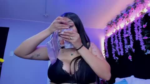 gabby cooper online show from June 2026 02:32:02 AM