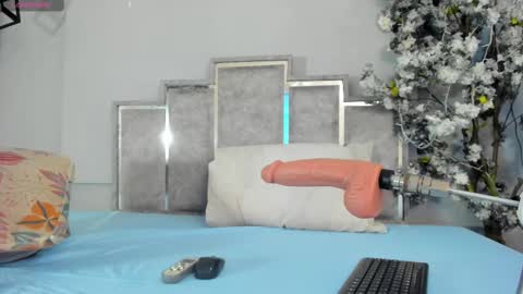Snapshot of gabyyjones chatting on September 2025 11:21:02 AM gabyyjones online show from September 2025 11:21:02 AM