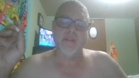 Snapshot of gadude45 chatting on May 2026 01:44:02 AM gadude45 online show from May 2026 01:44:02 AM