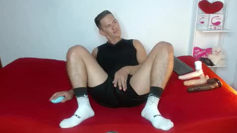 Snapshot of gael_hot03 chatting on September 2025 09:38:01 PM gael hot online show from September 2025 09:38:01 PM