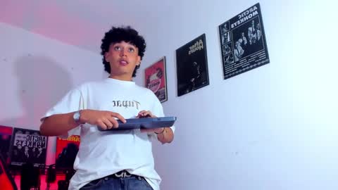 Snapshot of gaeloconner chatting on February 2025 02:53:01 AM Gael Conner online show from February 2025 02:53:01 AM