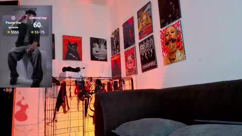 Snapshot of gaeloconner chatting on November 2025 02:11:02 AM Gael Conner online show from November 2025 02:11:02 AM