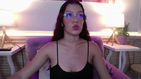 Briana  online show from May 2026 02:08:02 AM