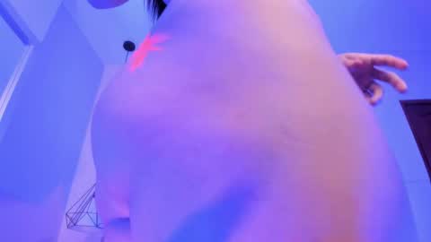 GahiaBelucci online show from April 2026 08:57:02 PM