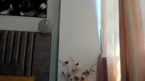 GahiaBelucci online show from May 2026 05:40:02 PM