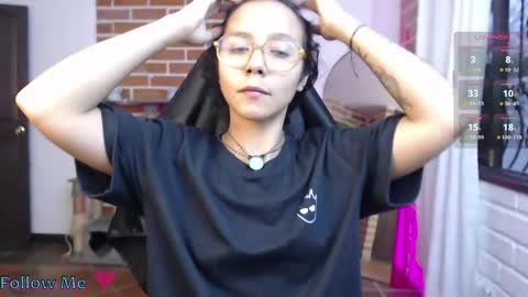 Lenna 3 online show from May 2026 07:52:02 PM