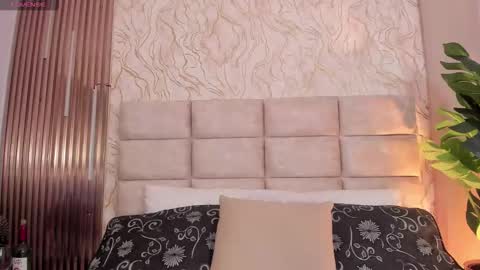 gaia_stonne online show from March 2026 10:54:02 AM