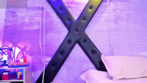 gaiia_uwu online show from May 2026 11:57:02 PM