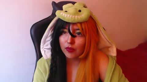 Snapshot of gakomenoshida chatting on November 2025 07:24:02 PM Kate 3 online show from November 2025 07:24:02 PM