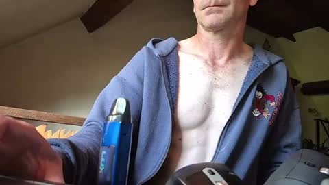 Snapshot of galantman71 chatting on June 2026 08:02:02 AM galantman71 online show from June 2026 08:02:02 AM