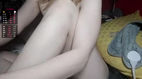 Snapshot of galaxxyrose chatting on February 2026 02:01:02 AM GalaxxyRose online show from February 2026 02:01:02 AM