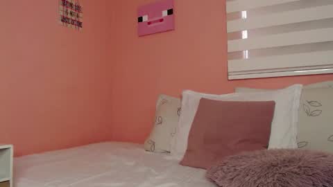 Snapshot of galayounng_ chatting on February 2025 06:54:02 PM Gala Y online show from February 2025 06:54:02 PM