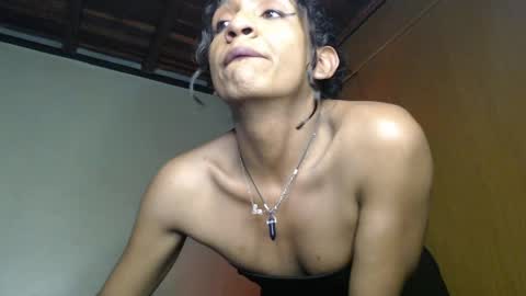 Genesis Isabell gil online show from May 2026 01:22:01 AM