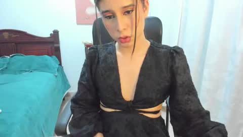 Snapshot of galileabigcock chatting on November 2025 12:04:01 PM CORAL online show from November 2025 12:04:01 PM