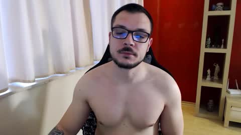 Snapshot of gangstalover8 chatting on March 2026 04:40:01 AM GangstaLover online show from March 2026 04:40:01 AM