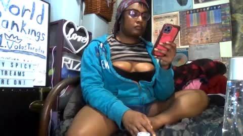 Snapshot of gardeniaspear chatting on September 2025 01:38:02 AM Gardenia online show from September 2025 01:38:02 AM