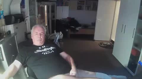 Snapshot of gargamil chatting on November 2025 02:17:02 PM gargamil online show from November 2025 02:17:02 PM