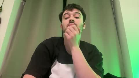 Snapshot of gargoyle_blog chatting on January 2025 07:13:02 PM Gargoyle online show from January 2025 07:13:02 PM