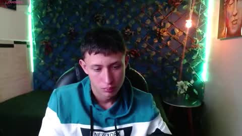 Snapshot of garuo_18 chatting on November 2025 03:53:02 AM garuo_18 online show from November 2025 03:53:02 AM