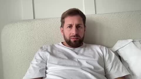 Snapshot of garycooke1983 chatting on February 2026 01:06:02 PM garycooke1983 online show from February 2026 01:06:02 PM
