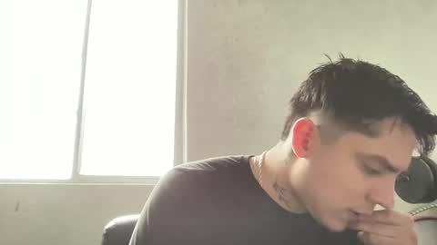 garypinepineapple online show from April 2026 06:53:02 PM