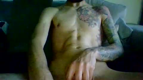 Snapshot of garyreal1990 chatting on April 2026 05:46:02 PM garyreal1990 online show from April 2026 05:46:02 PM