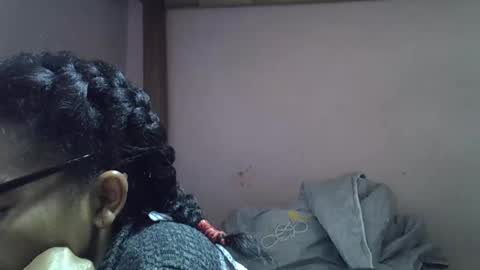 gasielah online show from March 2025 06:19:02 PM