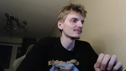 Snapshot of gasturfahe chatting on September 2025 11:15:02 PM gasturfahe online show from September 2025 11:15:02 PM