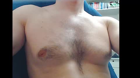 Snapshot of gatosarado23 chatting on June 2026 04:15:01 AM gatosarado23 online show from June 2026 04:15:01 AM