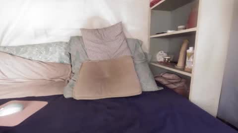 Snapshot of gayrobbin chatting on March 2026 06:22:02 PM gayrobbin online show from March 2026 06:22:02 PM